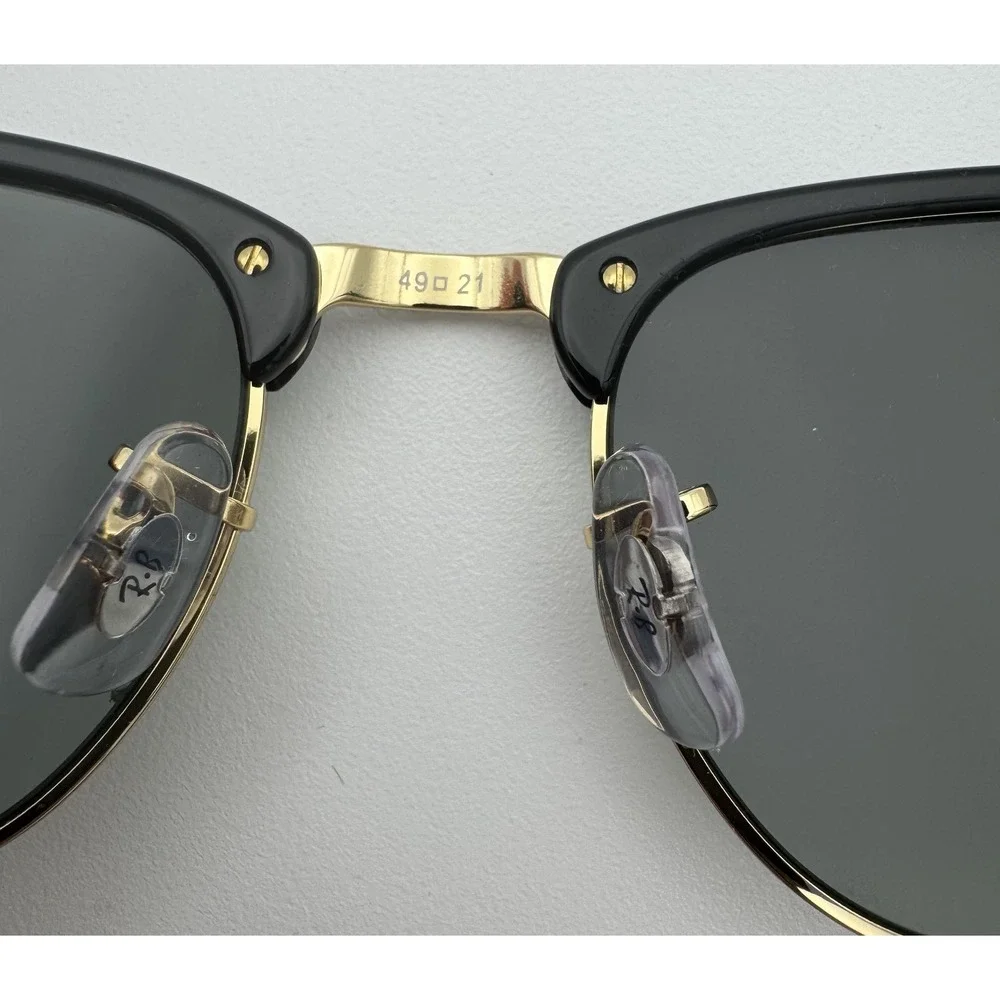 Ray-Ban Clubmaster RB3016 W0365 Black/Gold Green Tinted Retro Style 49 21 140 3N